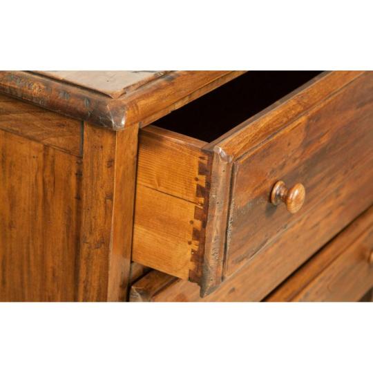 tomor harsfa fiokos vintage komod klasszikus antikolt toszkan elegans mediterran patinas regies vintage butorok haloszoba gardrob ruhasszekreny nappali olasz butor lakberendezesi aruhaz.jpg